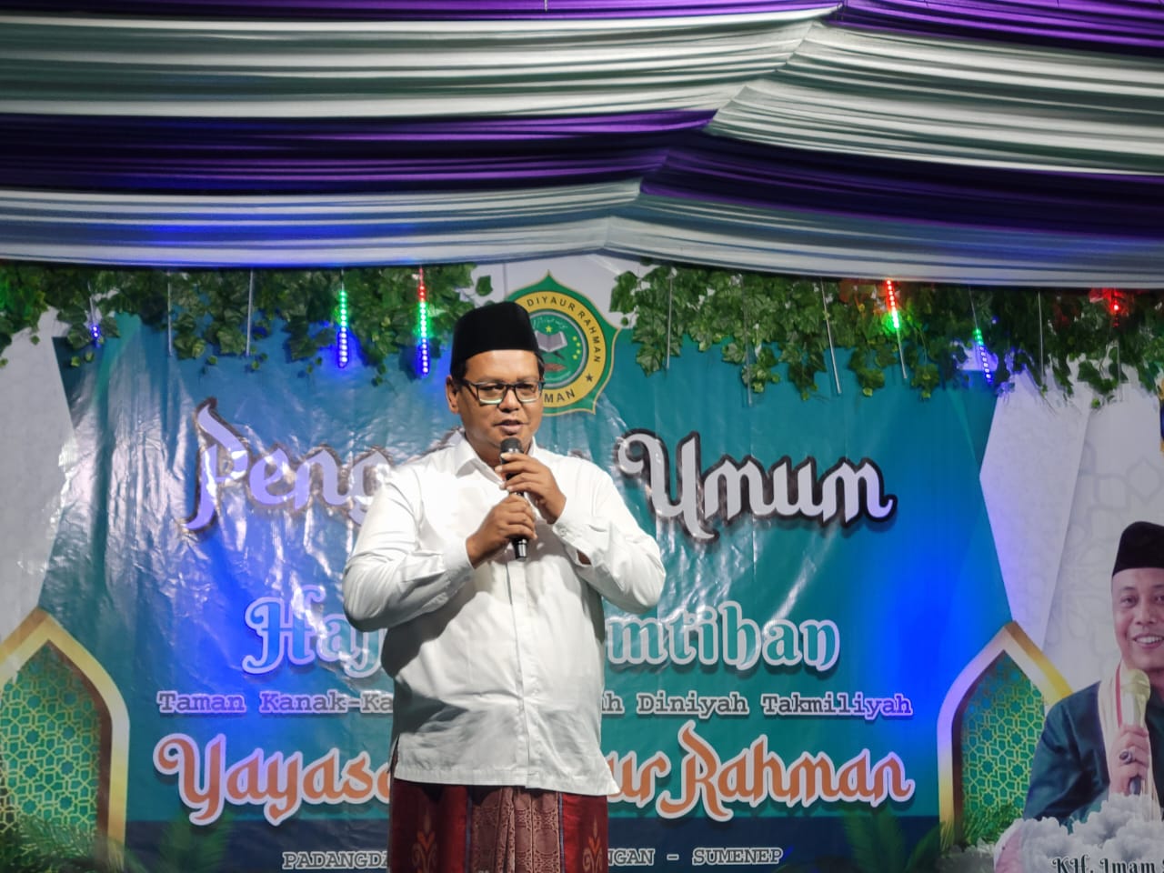 K. Riyadi: Menghormati Ilmu adalah Syarat Utama Seseorang Bisa Mengambil Manfaat