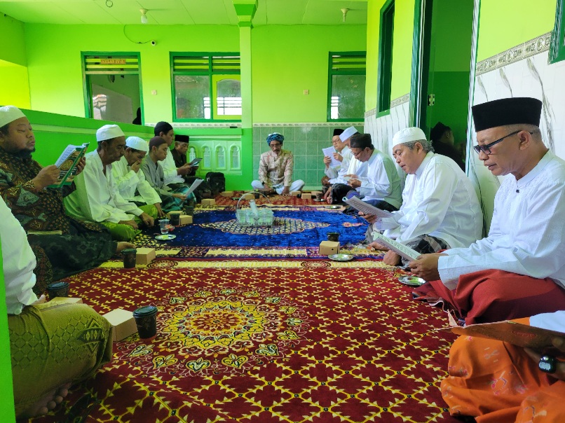 LP Ma'arif Pasongsongan Gelar Khotmil Qur'an dan Istighotsah